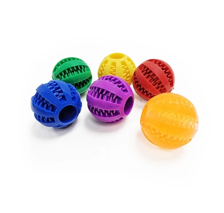 Dog Toys TPR Treat Ball: Bouncy, Tough och Treat-Filled Fun